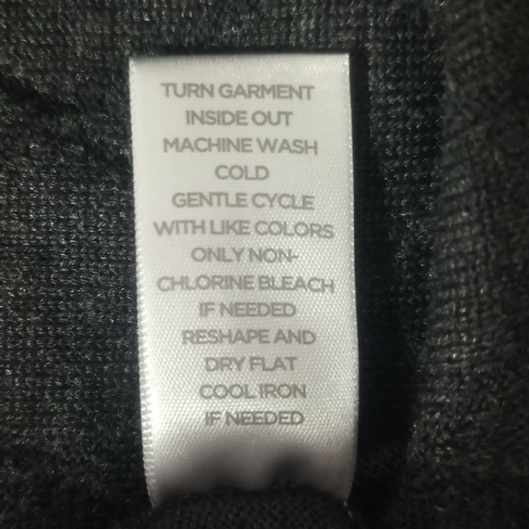 New Gray Cardigan / Size 2X - Picture 7 of 9